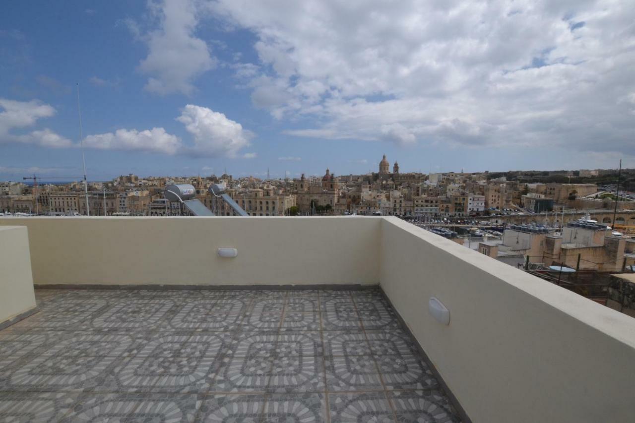 The Penthouse Flat-Terrace&View Apartment Senglea Ngoại thất bức ảnh